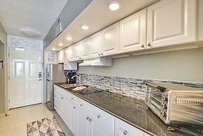 Breezy Daytona Beach Studio w/ Balcony & Views!