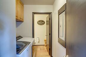 Ruidoso Cabin Retreat w/ Multi-level Deck