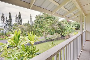 Captain Cook Home on Quiet 3 Acres w/ Fruit Trees