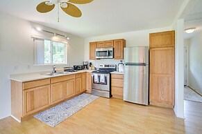 Captain Cook Home on Quiet 3 Acres w/ Fruit Trees