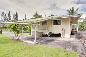 Captain Cook Home on Quiet 3 Acres w/ Fruit Trees