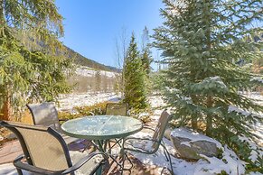 Keystone Escape w/ Fireplace + Mountain Views!