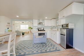 Pet-friendly Cayucos Home: Walk to Public Beach!