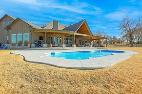 Spacious Owasso Vacation Rental w/ Private Pool!