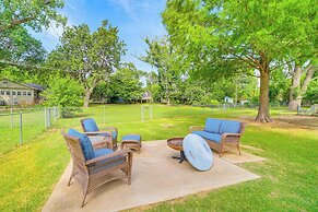 Family-friendly Sand Springs Home ~ 8 Mi to Tulsa!