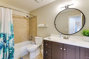 Gainesville Home w/ Fire Pit, 4 Mi to UF Campus!