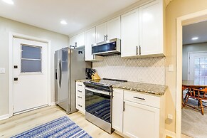 Gainesville Home w/ Fire Pit, 4 Mi to UF Campus!