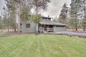 Sunriver Resort Home: Near Skiing, Town & Trails