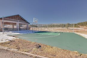 3 Mi to Ski Resort: Spacious Angel Fire Retreat