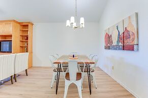 9 Mi to Ray Roberts Lake: Texas Retreat w/ Pool