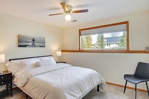 Bright Little Chute Condo w/ Deck & Yard!