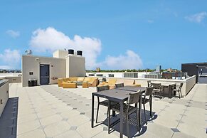 Stunning Penthouse Private Deck Espadin Lohi