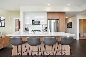 Skyline Penthouse | Espadin LoHi