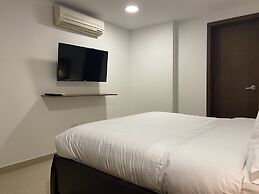 Minarete By Wynwood House