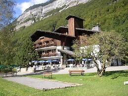 Hôtel et Centre de Montagne Le Choucas