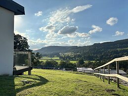 Osprey View Lodge & Hot Tub