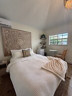 Seahorse Beach Bungalows