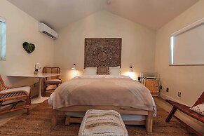 Seahorse Beach Bungalows