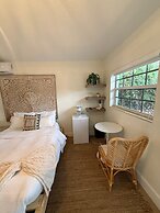 Seahorse Beach Bungalows