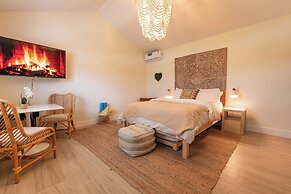 Seahorse Beach Bungalows