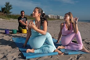 Seahorse Beach Bungalows