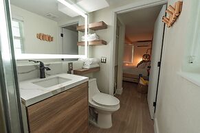 Seahorse Beach Bungalows