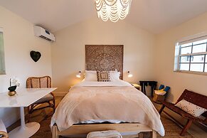 Seahorse Beach Bungalows