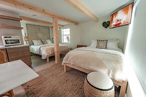 Seahorse Beach Bungalows