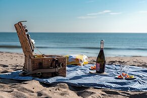 Seahorse Beach Bungalows