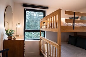 Powder Pines Retreat Revelstoke Vacation