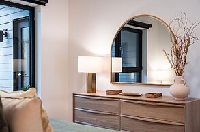 Powder Pines Retreat Revelstoke Vacation