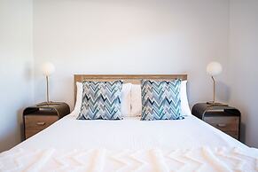 Drop In Condo by Revelstoke Vacations