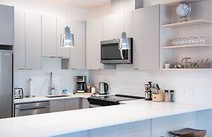 Mountainside Revival Revelstoke Vacations