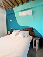 Wander Boutique Hotel
