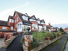 Caxton House