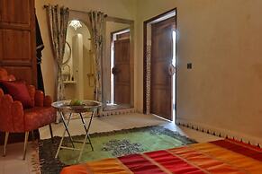 Riad la fayette bed & breakfast