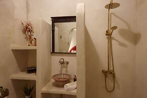 Riad la fayette bed & breakfast