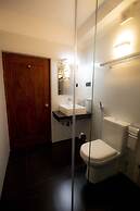 Single Tree Mount Hotel