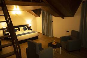 Single Tree Mount Hotel