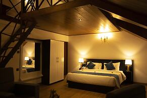 Single Tree Mount Hotel