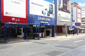 Capital O 93347 Glodok Inn By NAM Near Glodok Plaza