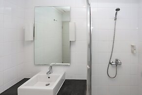 Capital O 93347 Glodok Inn By NAM Near Glodok Plaza