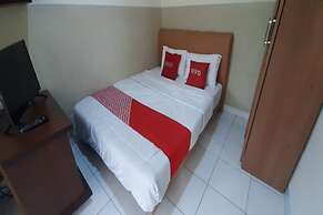 OYO 93358 Sukamulya Homestay