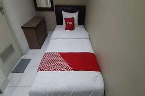 OYO 93358 Sukamulya Homestay