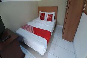 OYO 93358 Sukamulya Homestay