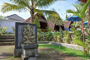 Kelingking Tatakan Bungalow