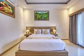 Kelingking Tatakan Bungalow