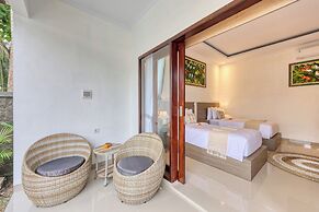 Kelingking Tatakan Bungalow