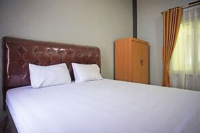 OYO 93355 Maestro Home Syariah