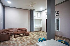 OYO 93355 Maestro Home Syariah